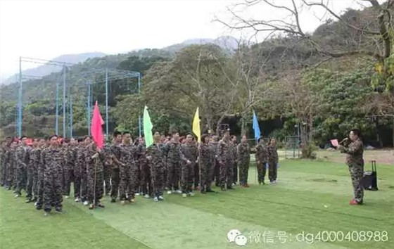 2016左右手拓展活動(dòng)--見證團(tuán)隊(duì)的成長(zhǎng)經(jīng)歷