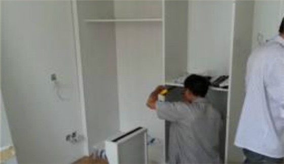 衣柜安裝公司哪個(gè)好，衣柜安裝公司現(xiàn)在的情況