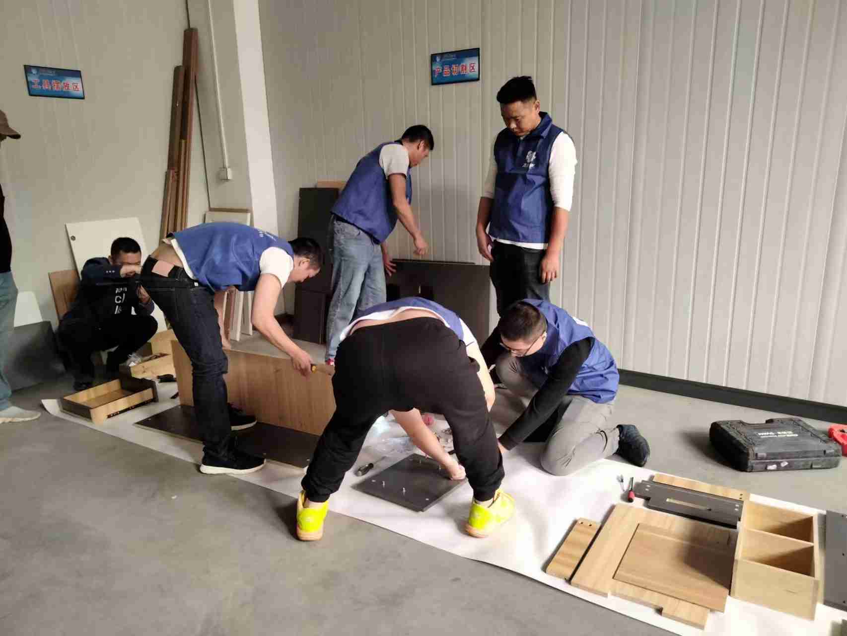 左右手商學院學員實訓 左右手商學院學員實訓