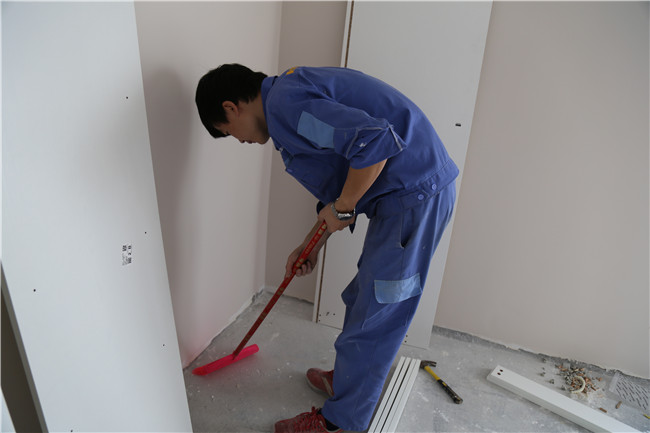 作為一名家具安裝工，該具備哪些基本素養(yǎng)？
